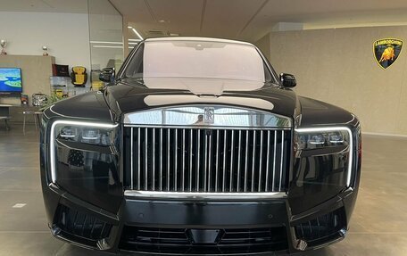 Rolls-Royce Cullinan, 2024 год, 98 500 000 рублей, 3 фотография