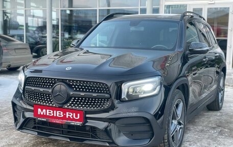 Mercedes-Benz GLB, 2020 год, 3 650 000 рублей, 2 фотография