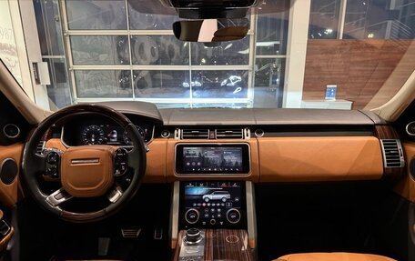 Land Rover Range Rover IV рестайлинг, 2018 год, 7 500 000 рублей, 27 фотография