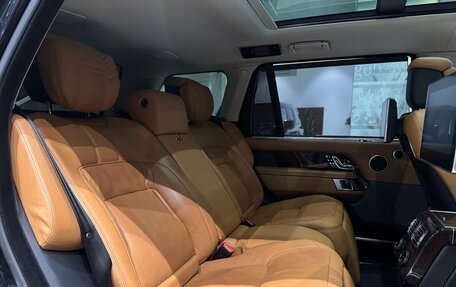 Land Rover Range Rover IV рестайлинг, 2018 год, 7 500 000 рублей, 35 фотография