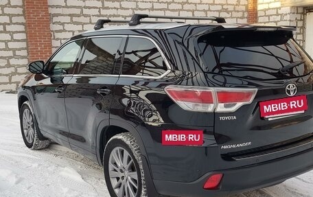 Toyota Highlander III, 2014 год, 3 100 000 рублей, 3 фотография