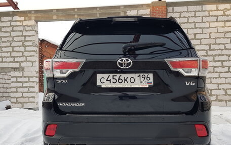 Toyota Highlander III, 2014 год, 3 100 000 рублей, 24 фотография