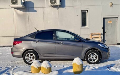 Hyundai Solaris II рестайлинг, 2011 год, 710 000 рублей, 4 фотография