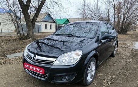 Opel Astra H, 2013 год, 640 000 рублей, 2 фотография