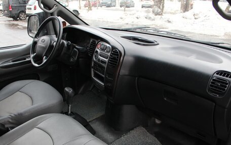 Hyundai Starex I рестайлинг, 2007 год, 670 000 рублей, 23 фотография