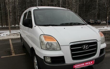 Hyundai Starex I рестайлинг, 2007 год, 670 000 рублей, 15 фотография