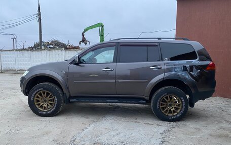 Mitsubishi Pajero Sport II рестайлинг, 2013 год, 1 990 000 рублей, 7 фотография