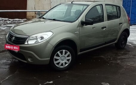 Renault Sandero I, 2013 год, 560 000 рублей, 7 фотография