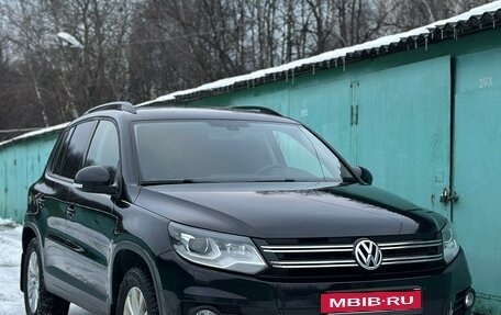 Volkswagen Tiguan I, 2016 год, 2 300 000 рублей, 2 фотография