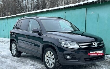 Volkswagen Tiguan I, 2016 год, 2 300 000 рублей, 3 фотография