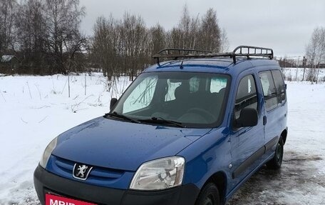 Peugeot Partner II рестайлинг 2, 2010 год, 450 000 рублей, 21 фотография