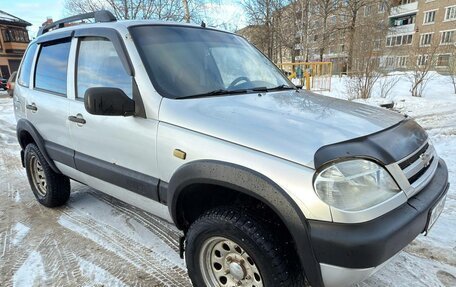 Chevrolet Niva I рестайлинг, 2006 год, 315 000 рублей, 3 фотография