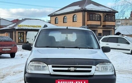 Chevrolet Niva I рестайлинг, 2006 год, 315 000 рублей, 2 фотография