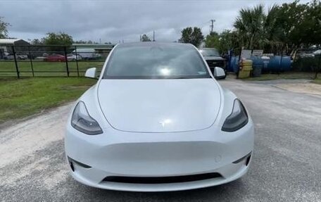 Tesla Model Y I, 2023 год, 6 300 000 рублей, 2 фотография