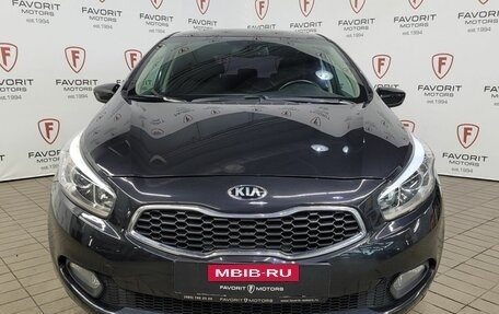 KIA cee'd III, 2015 год, 1 050 000 рублей, 2 фотография