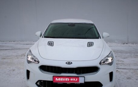 KIA Stinger I, 2019 год, 2 410 000 рублей, 2 фотография