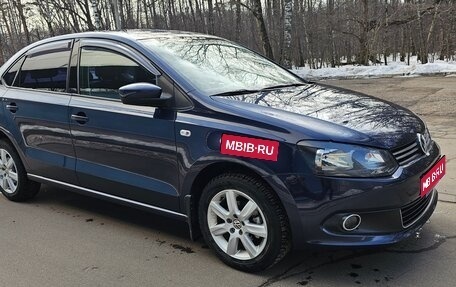 Volkswagen Polo VI (EU Market), 2013 год, 1 190 000 рублей, 1 фотография