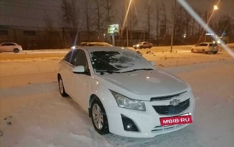 Chevrolet Cruze II, 2013 год, 620 000 рублей, 2 фотография