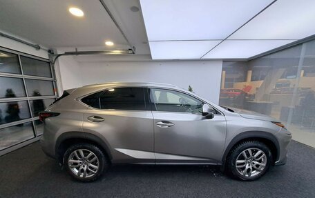 Lexus NX I, 2018 год, 2 700 000 рублей, 5 фотография