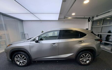 Lexus NX I, 2018 год, 2 700 000 рублей, 10 фотография