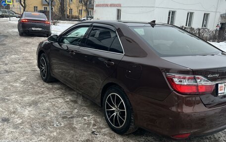 Toyota Camry, 2017 год, 2 490 000 рублей, 5 фотография