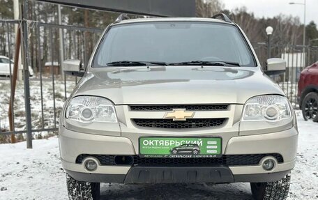 Chevrolet Niva I рестайлинг, 2012 год, 499 000 рублей, 4 фотография