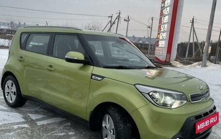 KIA Soul II рестайлинг, 2014 год, 999 999 рублей, 8 фотография