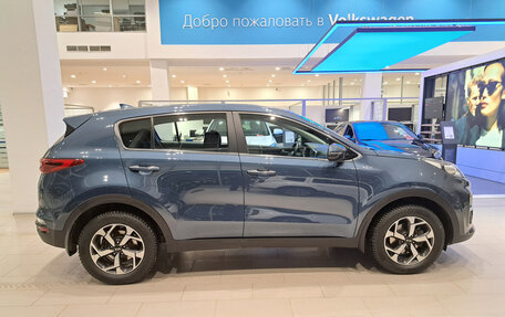 KIA Sportage IV рестайлинг, 2019 год, 2 399 000 рублей, 4 фотография