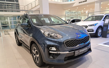 KIA Sportage IV рестайлинг, 2019 год, 2 399 000 рублей, 3 фотография