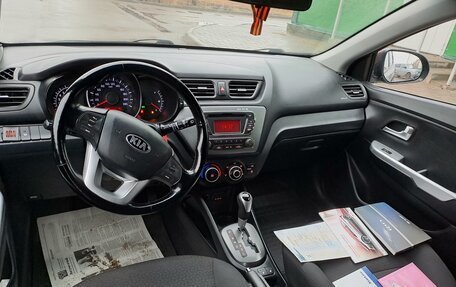 KIA Rio III рестайлинг, 2014 год, 890 000 рублей, 31 фотография