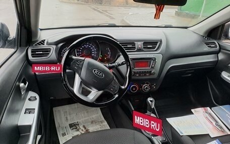 KIA Rio III рестайлинг, 2014 год, 890 000 рублей, 30 фотография