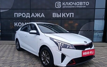 KIA Rio IV, 2020 год, 1 810 000 рублей, 3 фотография