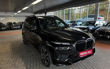 BMW X7, 2023 год, 17 405 292 рублей, 11 фотография