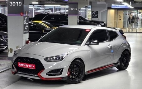 Hyundai Veloster II, 2021 год, 2 390 000 рублей, 1 фотография