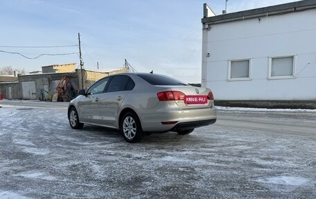 Volkswagen Jetta VI, 2013 год, 1 040 000 рублей, 4 фотография