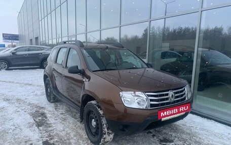 Renault Duster I рестайлинг, 2014 год, 900 000 рублей, 3 фотография