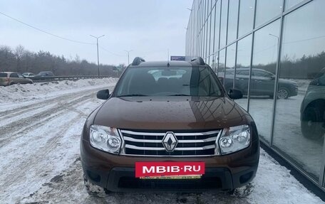 Renault Duster I рестайлинг, 2014 год, 900 000 рублей, 2 фотография