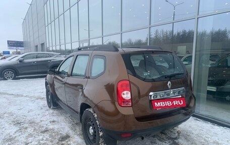 Renault Duster I рестайлинг, 2014 год, 900 000 рублей, 7 фотография