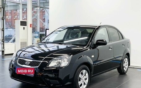 KIA Rio II, 2011 год, 830 000 рублей, 2 фотография