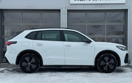 Volkswagen Tiguan, 2024 год, 6 200 000 рублей, 8 фотография