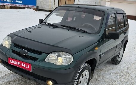 Chevrolet Niva I рестайлинг, 2009 год, 505 000 рублей, 1 фотография