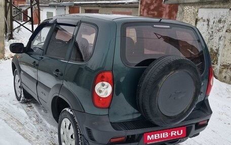 Chevrolet Niva I рестайлинг, 2009 год, 505 000 рублей, 4 фотография