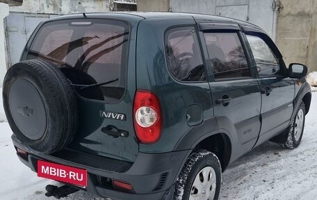 Chevrolet Niva I рестайлинг, 2009 год, 505 000 рублей, 3 фотография