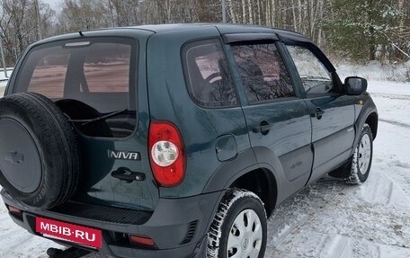 Chevrolet Niva I рестайлинг, 2009 год, 505 000 рублей, 15 фотография