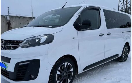 Opel Zafira Life I, 2020 год, 4 000 000 рублей, 9 фотография