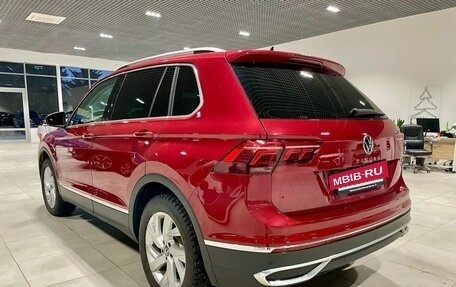 Volkswagen Tiguan II, 2020 год, 3 850 000 рублей, 5 фотография