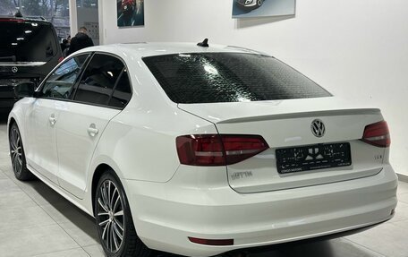 Volkswagen Jetta VI, 2015 год, 1 649 900 рублей, 3 фотография