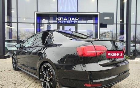 Volkswagen Jetta VI, 2017 год, 1 850 000 рублей, 7 фотография