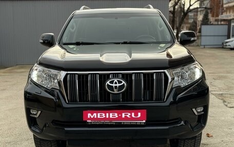 Toyota Land Cruiser Prado 150 рестайлинг 2, 2021 год, 5 590 000 рублей, 7 фотография