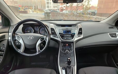 Hyundai Elantra V, 2015 год, 1 577 000 рублей, 25 фотография